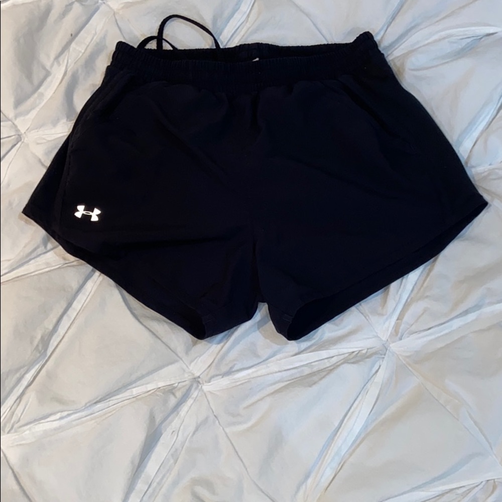 Under Armour shorts size small